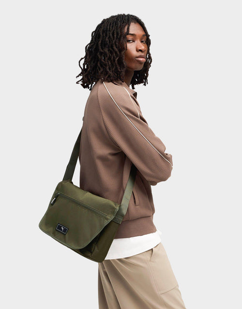 Deck Messenger Bag