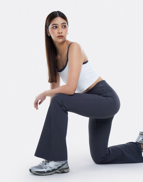 Off Duty Flare Leggings