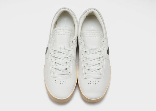 Aura Sneakers