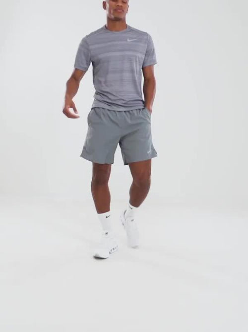 Challenger 7" Shorts