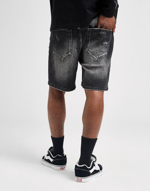 Armas Shorts