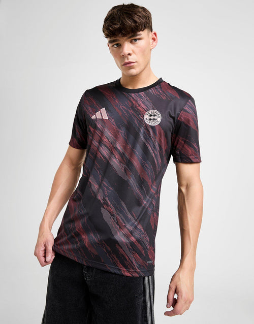FC Bayern Munich Pre Match Shirt