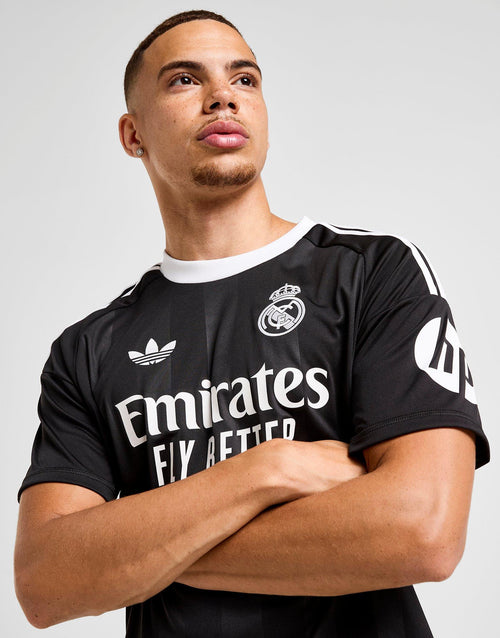 Real Madrid 2025/26 Goalkeeper Third Shirt