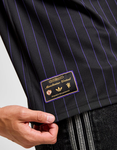 Manchester United FC Icons Shirt