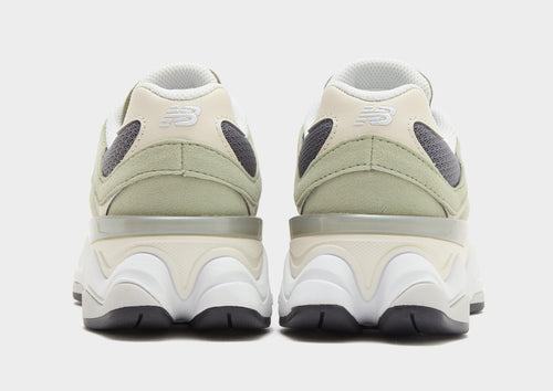 9060 Junior