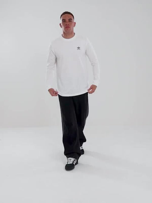 Trefoil Essential Long Sleeve T-Shirt