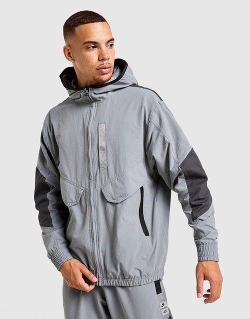 Air Max Woven Jacket