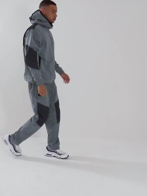 Air Max Woven Jacket