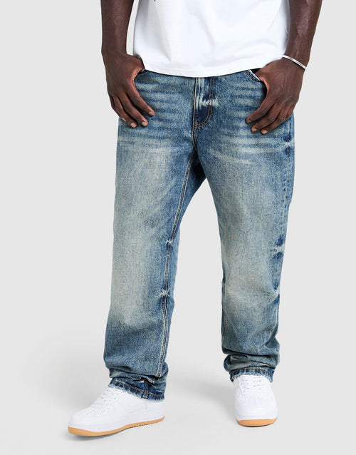 Core Relaxed Jeans