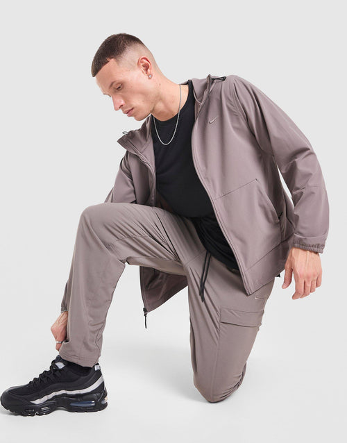 Unlimited Woven Jacket