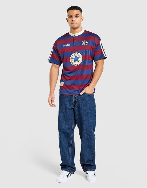 Newcastle United FC 95/96 Away Shirt