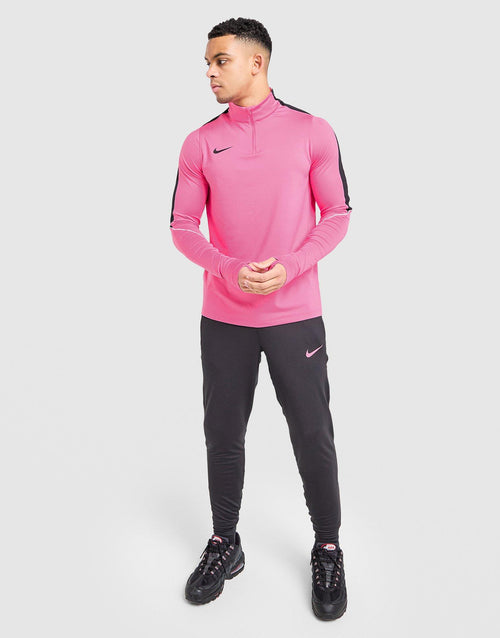 Strike 1/4 Zip Top