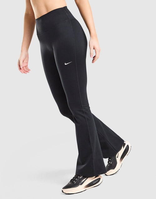 Training One Flared Leggings