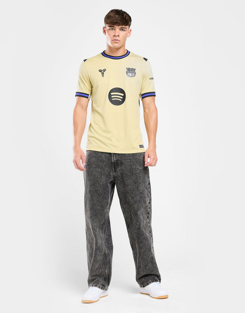 FC Barcelona 2025/26 Away Shirt
