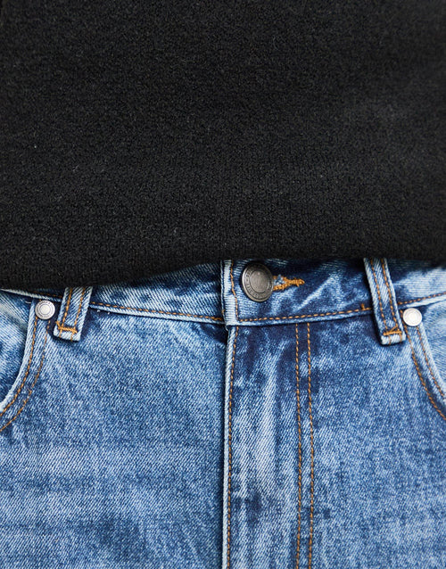 Core Baggy Jeans