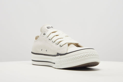 Chuck Taylor Throwback Low Women's
