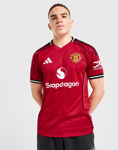 Manchester United FC 2025/26 Cunha #10 Home Shirt