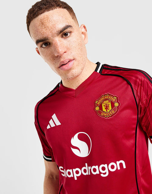 Manchester United FC 2025/26 Cunha #10 Home Shirt
