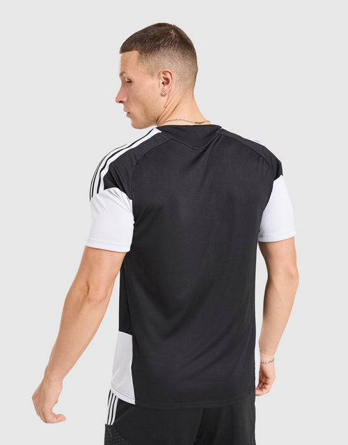 Liverpool FC Tiro 26 Training Shirt