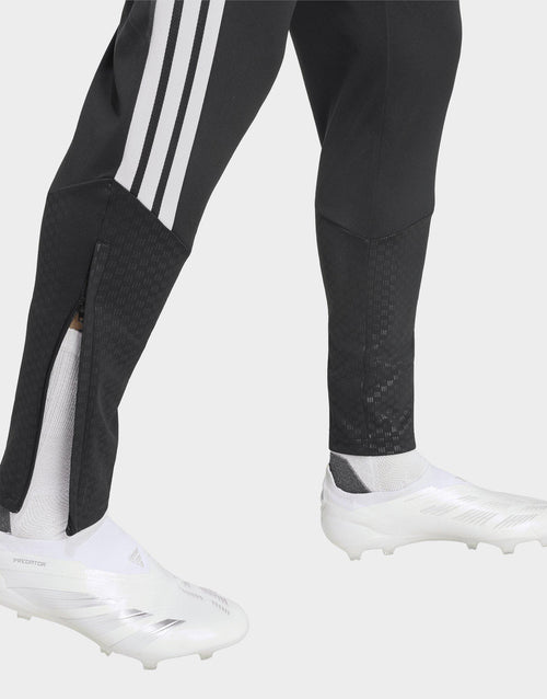 Liverpool FC Tiro 26 Training Track Pants