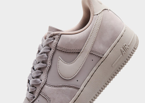 Air Force 1 Retro Premium
