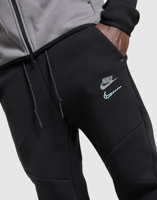 Retro Tech Track Pants