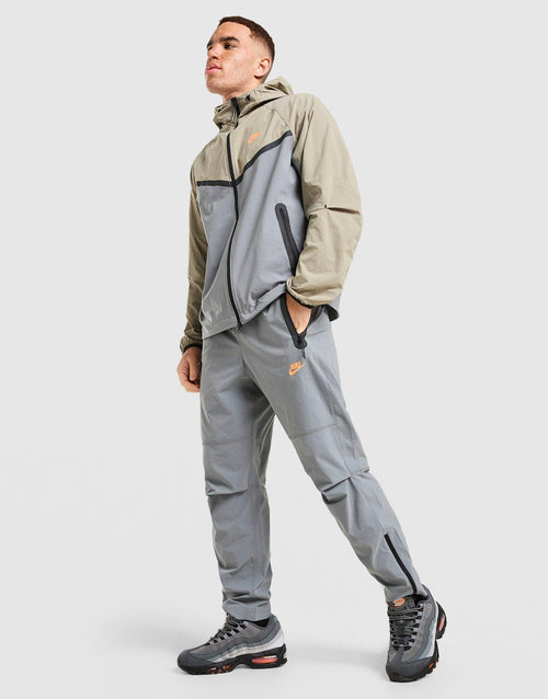 Tech Woven Pants
