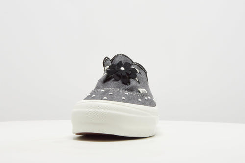 Authentic Ease Women's