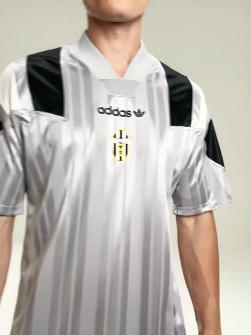 Juventus EQT Shirt