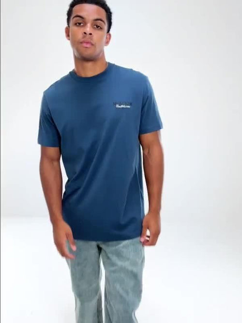Core Relaxed Jeans