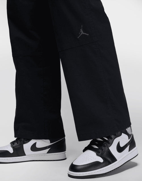 Essentials Woven Pants