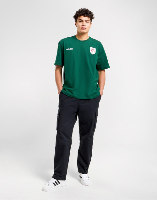 Badge Graphic T-Shirt