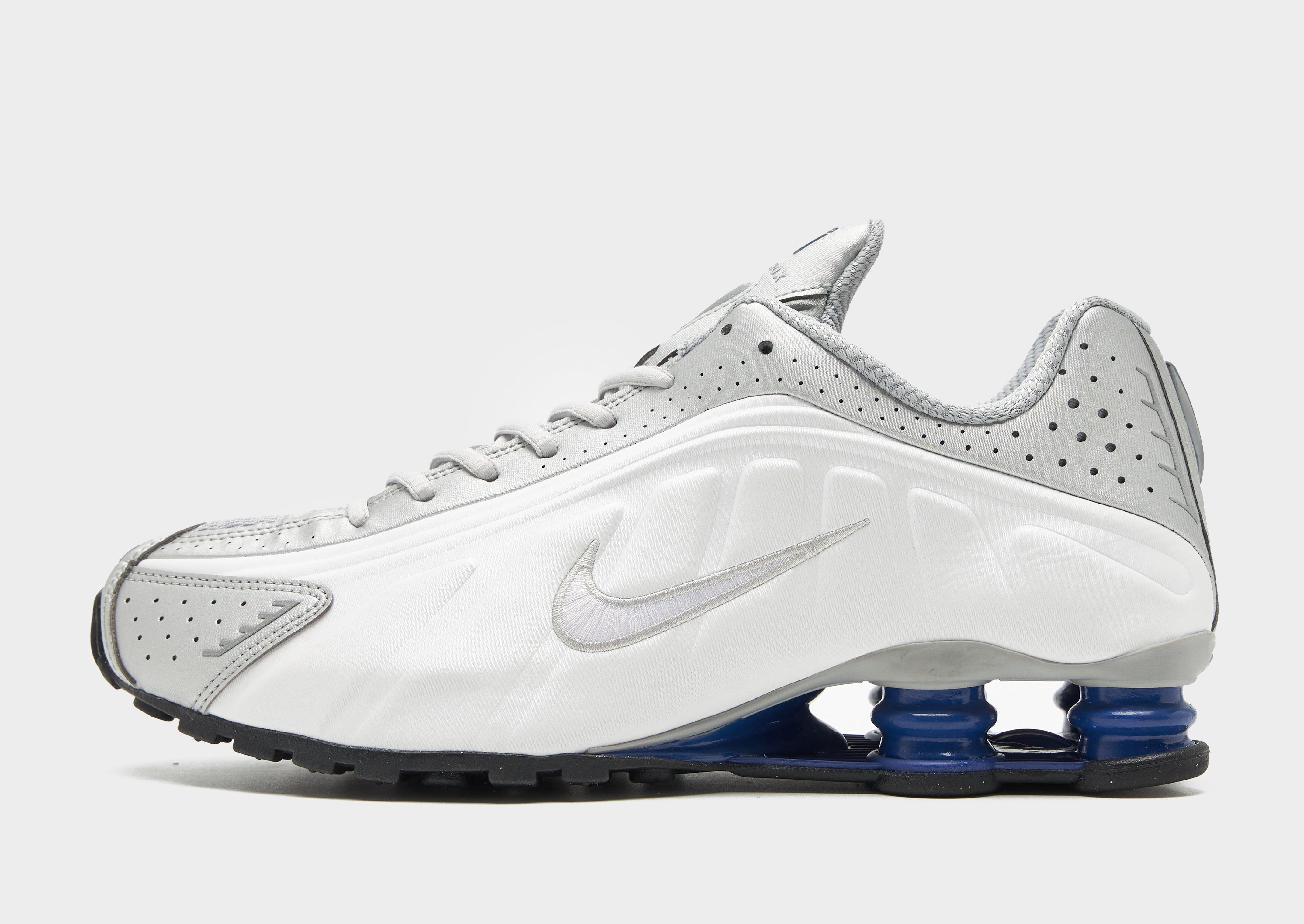 White Nike Shox R4 - JD Sports Singapore