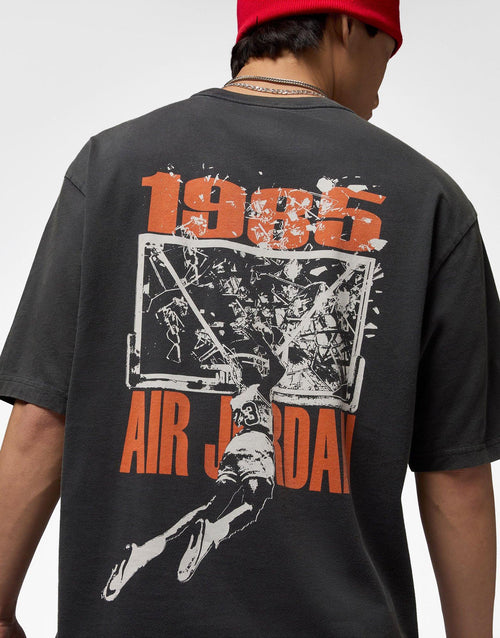 Graphic T-shirt