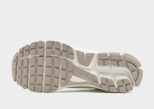 Zoom Vomero 5