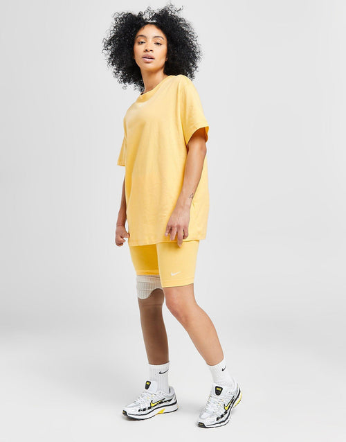 Core Swoosh Cycle Shorts