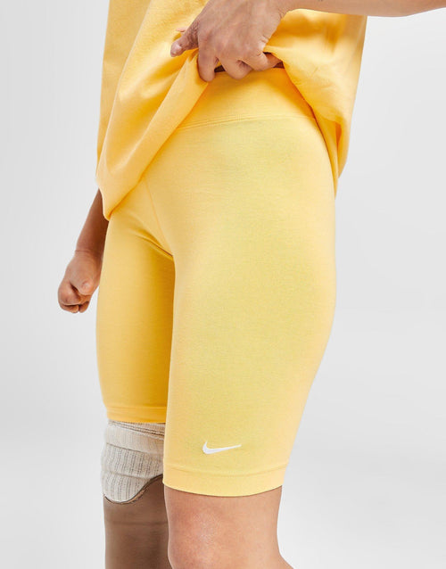 Core Swoosh Cycle Shorts