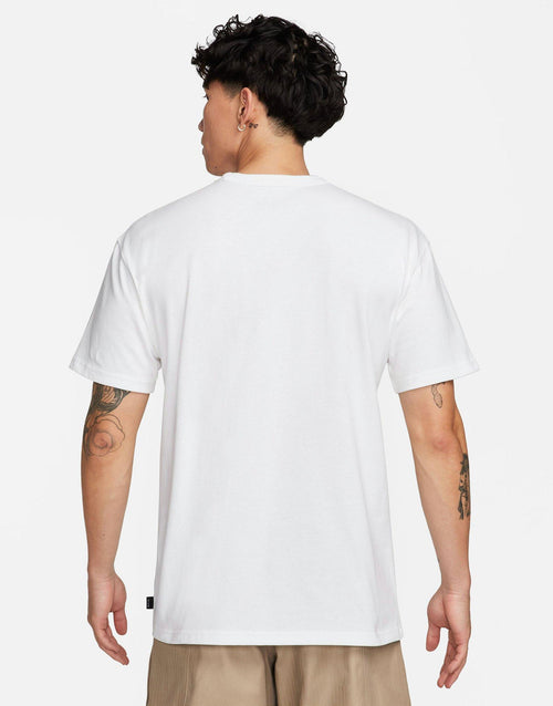 Sportswear Premium Essentials T-Shirt