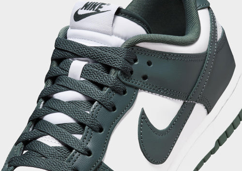 Dunk Low Retro