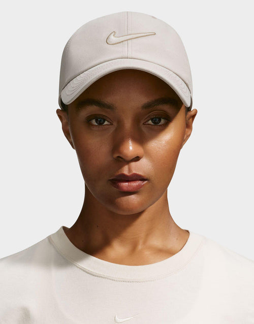 Club Unstructured Swoosh Cap