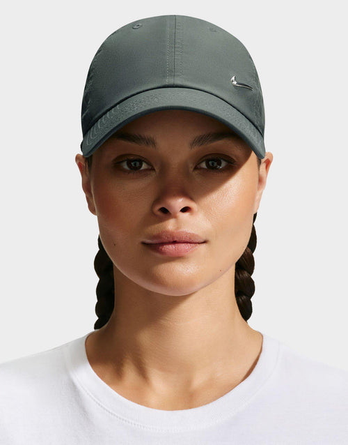 Dri-FIT Club Unstructured Metal Swoosh Cap