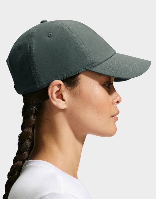 Dri-FIT Club Unstructured Metal Swoosh Cap