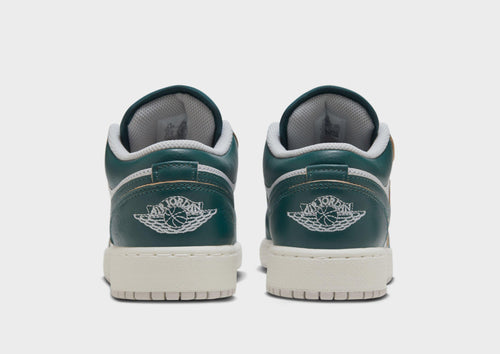 Air 1 Low SE Junior's