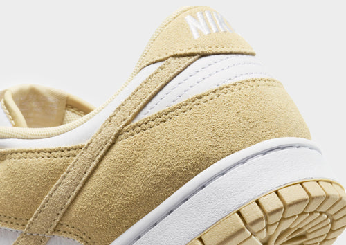 Dunk Low Retro SE