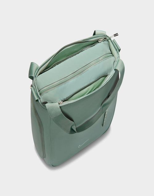 Sportswear Commute Tote Bag (20L)