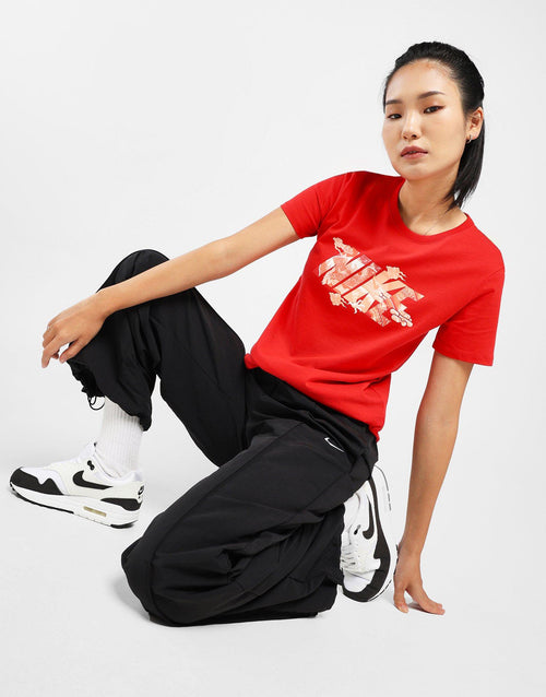 Sportswear T-Shirt