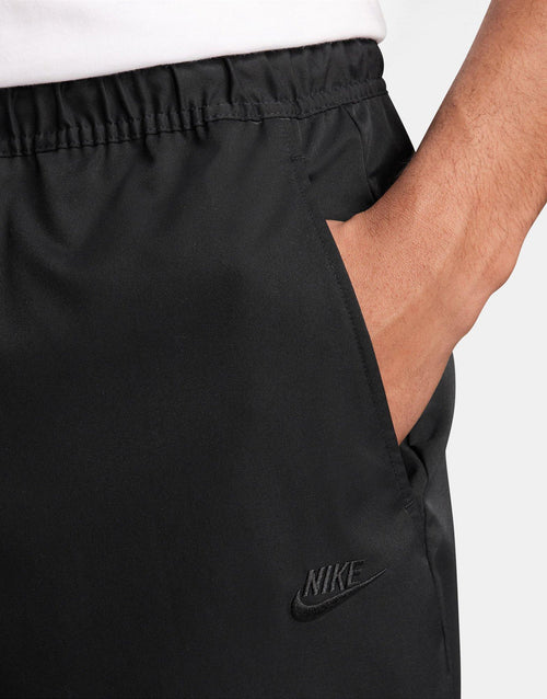 Club Woven Tapered Pants