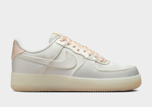 Air Force 1 ’07 LV8 Women's