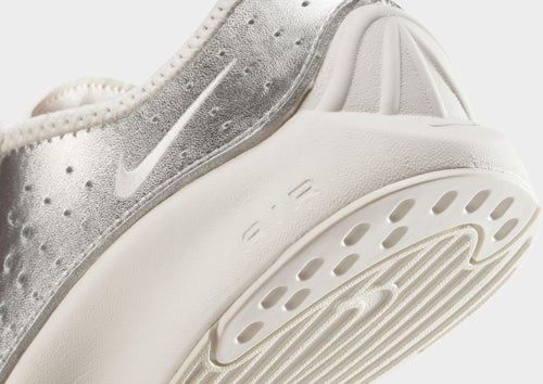 Air Superfly Women's