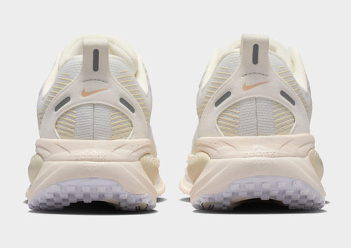 Vomero 18 Women's